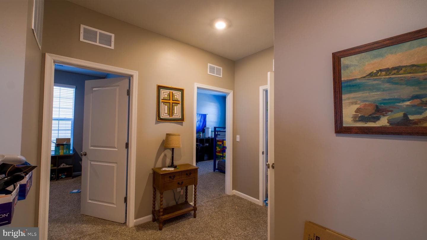 122 Clerkenwell Drive photo 28