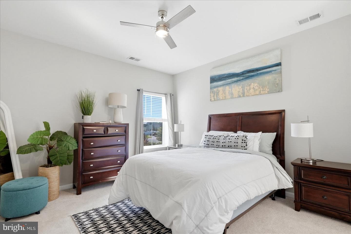102 Triangle Court photo 42