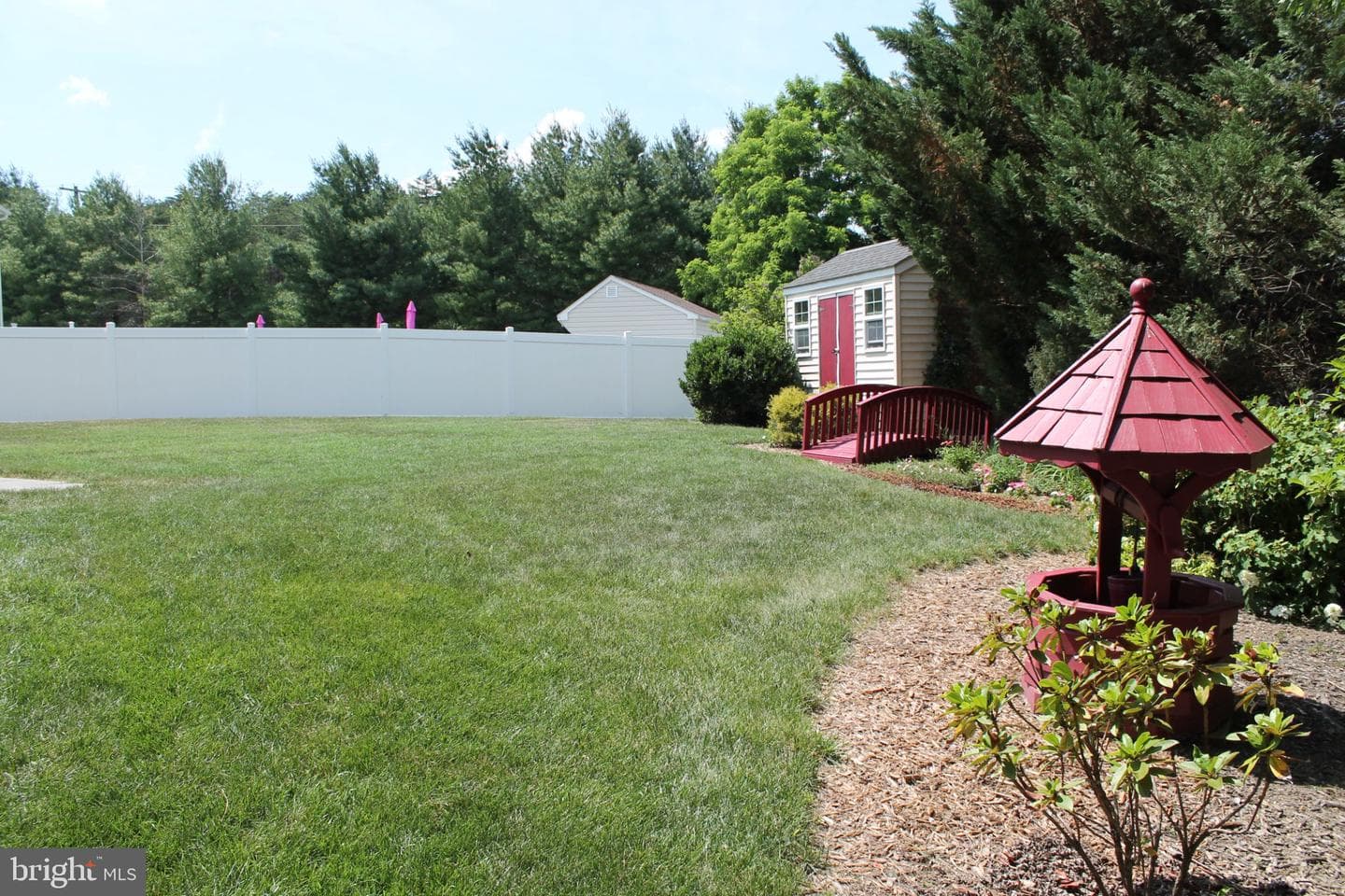 104 Murphy Court photo 8