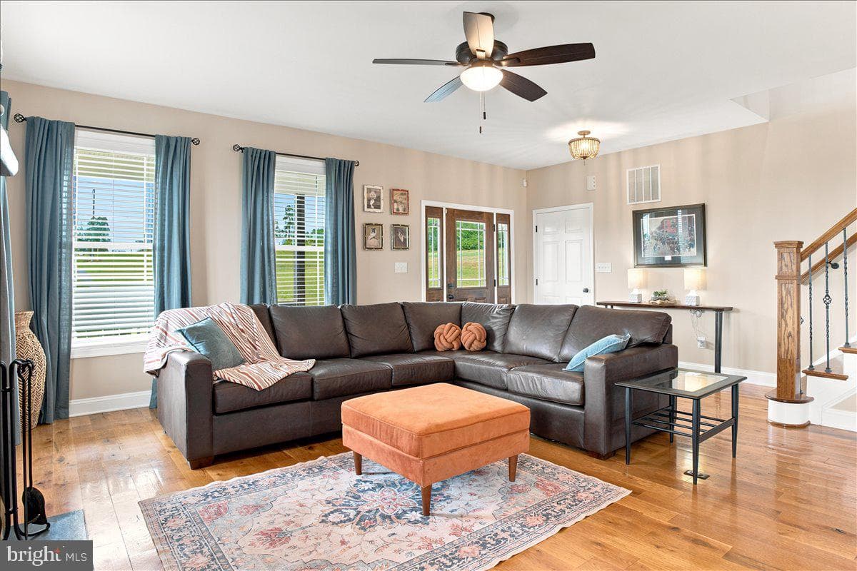 461 Veterans Road photo 39