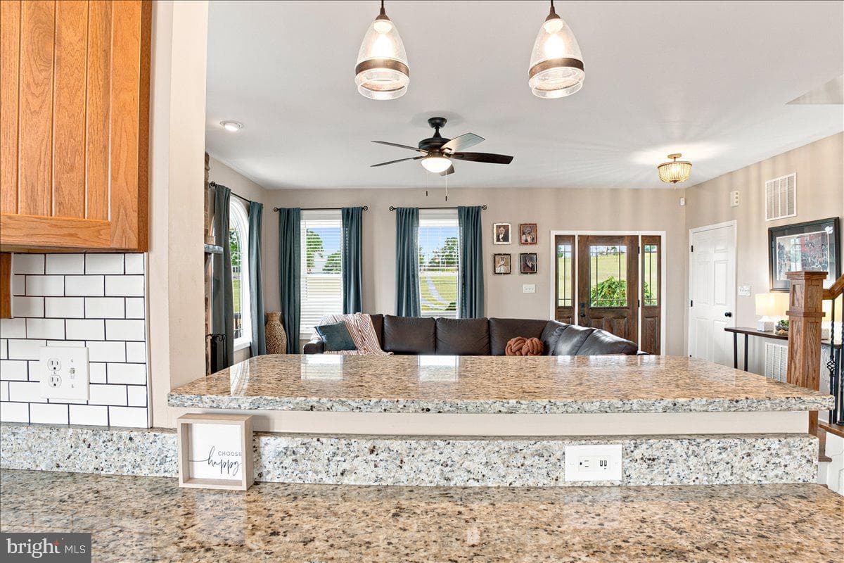 461 Veterans Road photo 56