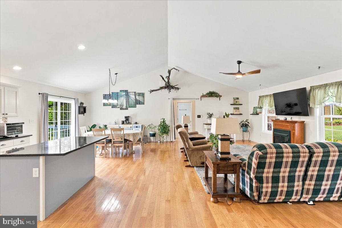 1309 Redland Road photo 16