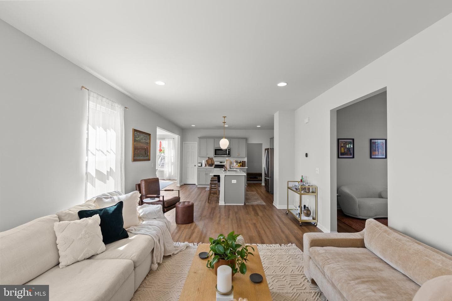 242 Barrister St photo 13