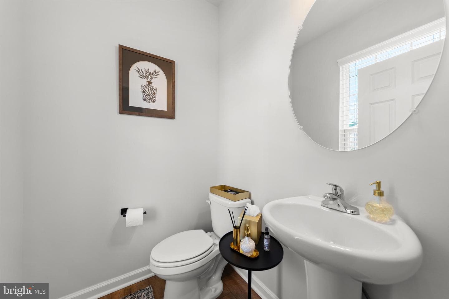 242 Barrister St photo 23