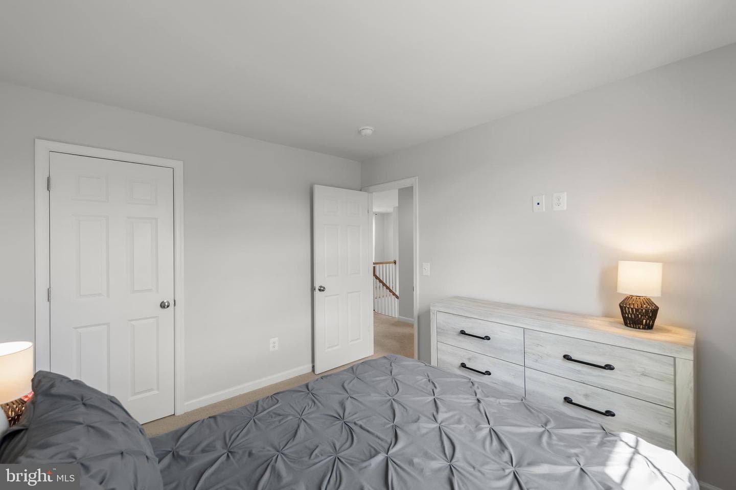 242 Barrister St photo 35