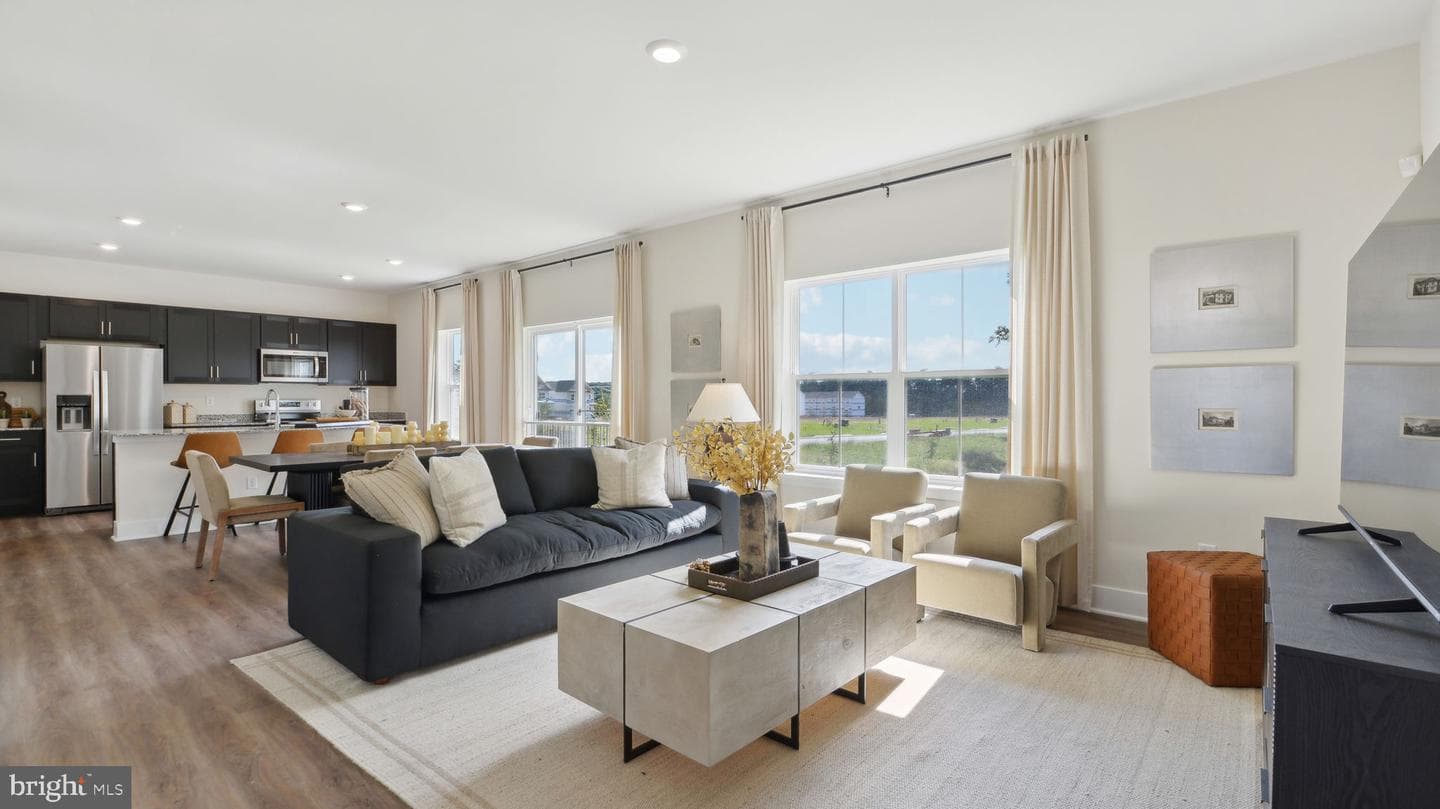 135 Wappinger Ter, Winchester