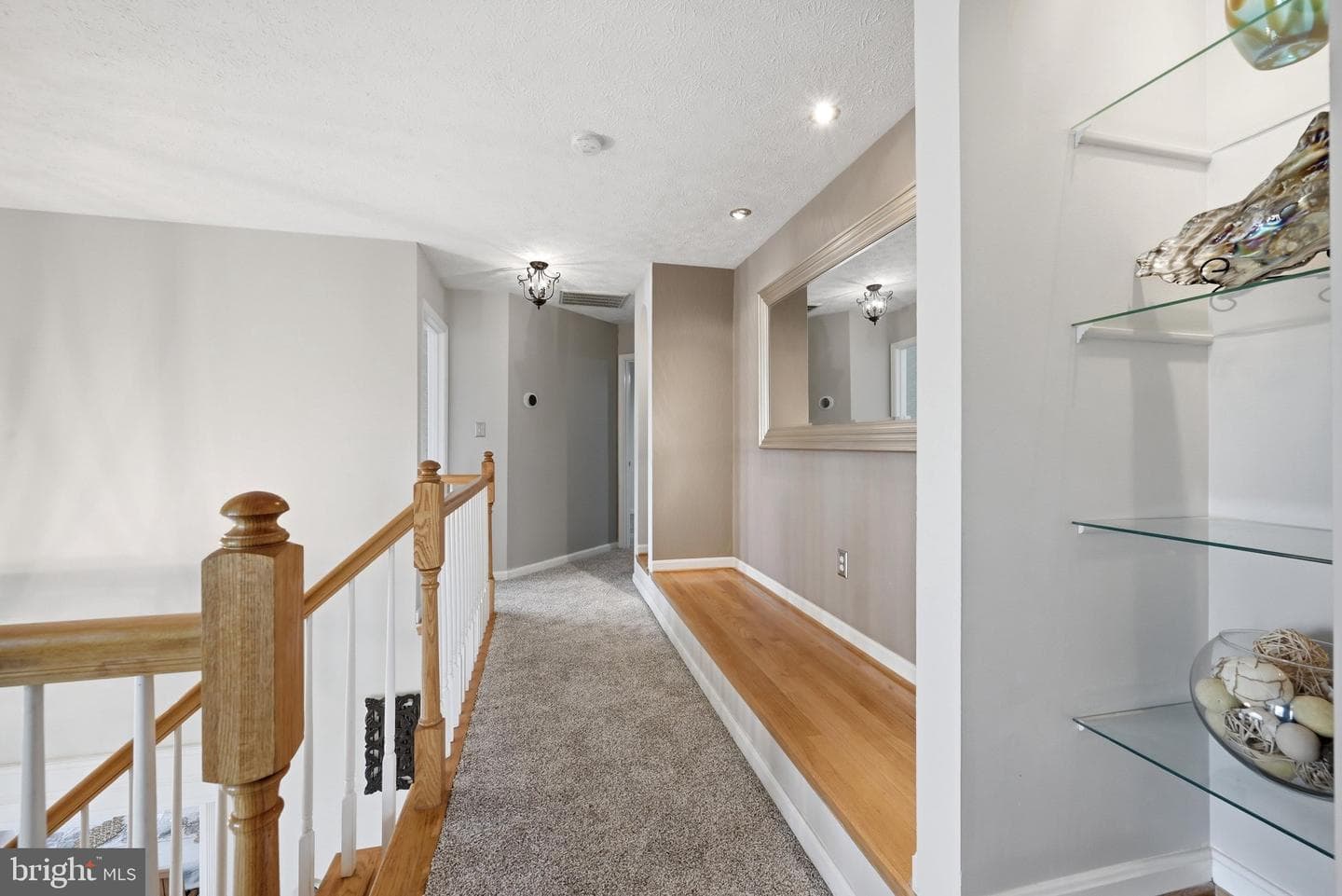 297 Huntersridge Road photo 54