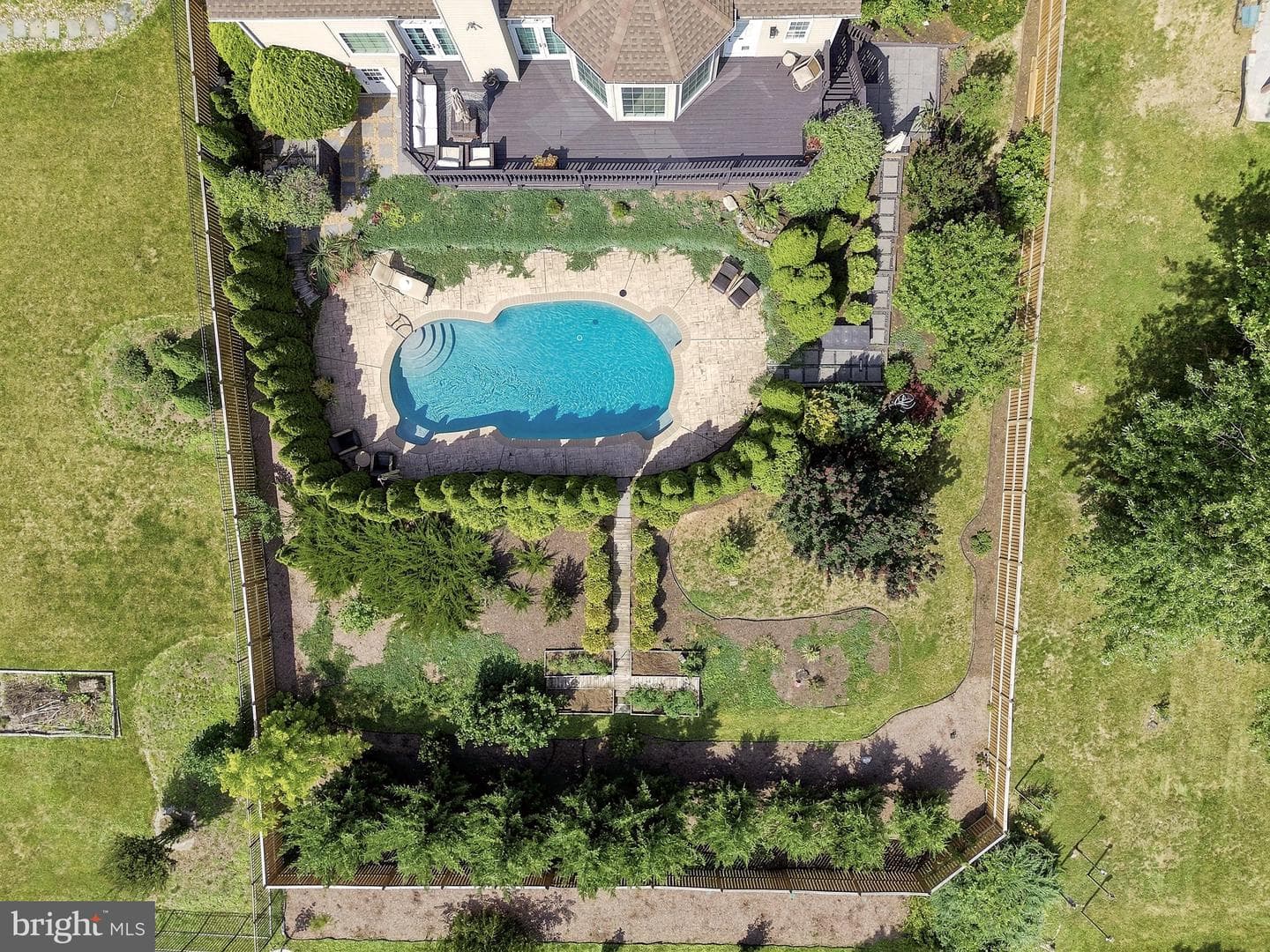 297 Huntersridge Road photo 97