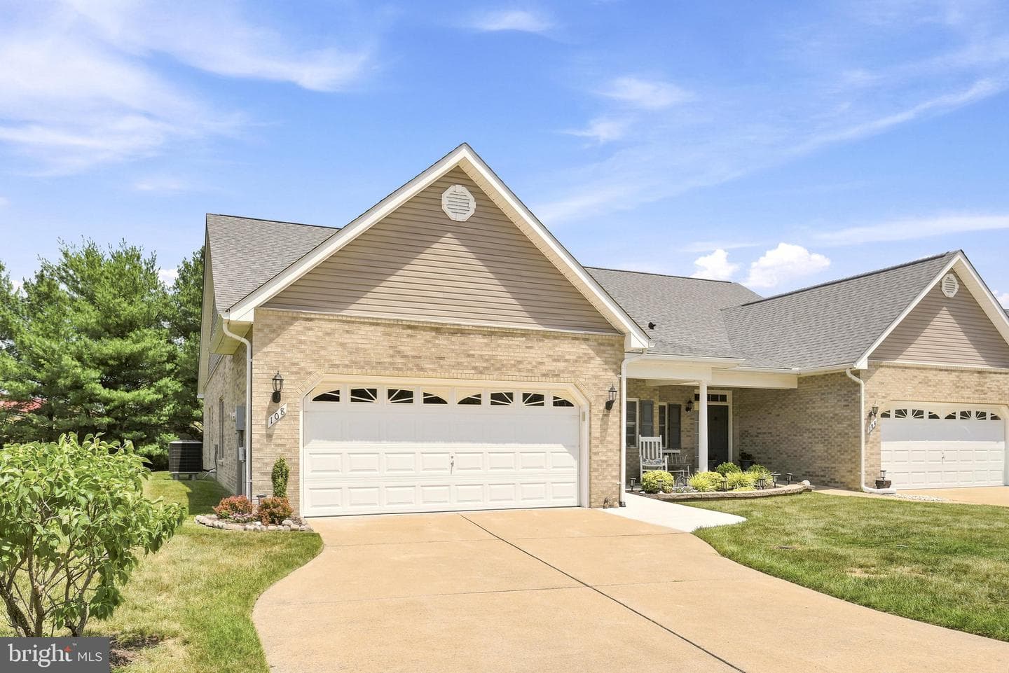 108 Bayberry Ct, Stephens City