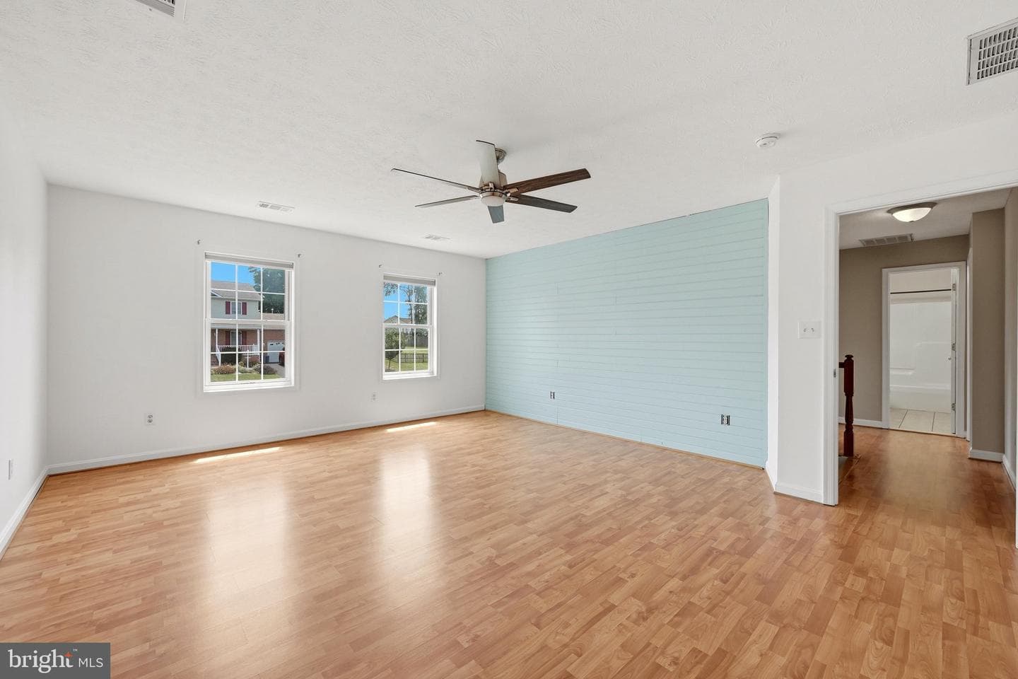 121 Fortress Drive photo 25