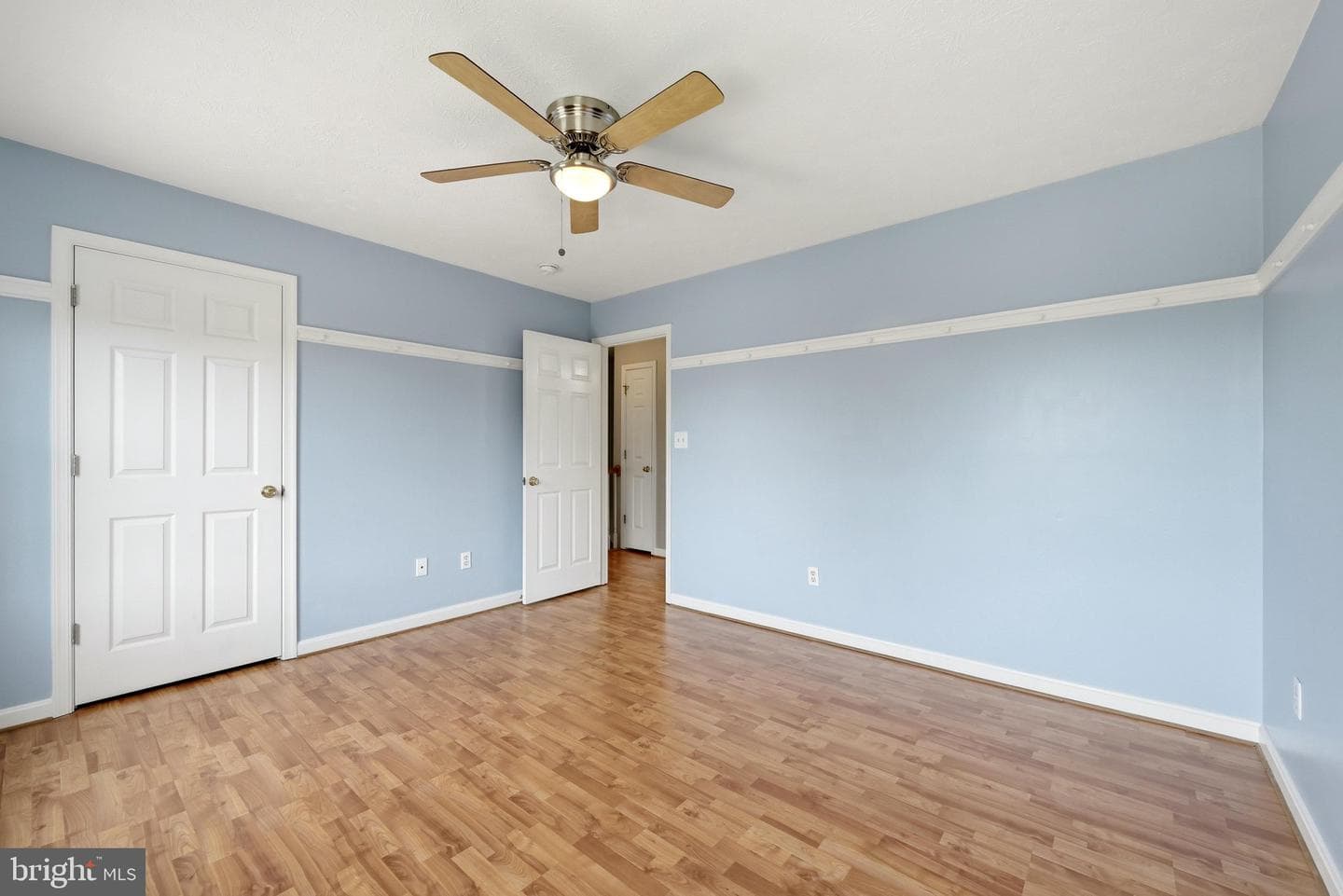 121 Fortress Drive photo 34