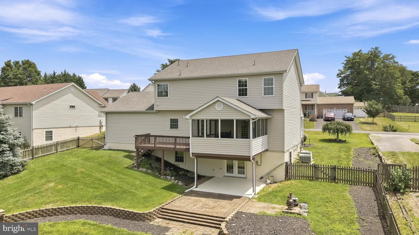 121 Fortress Drive photo 66