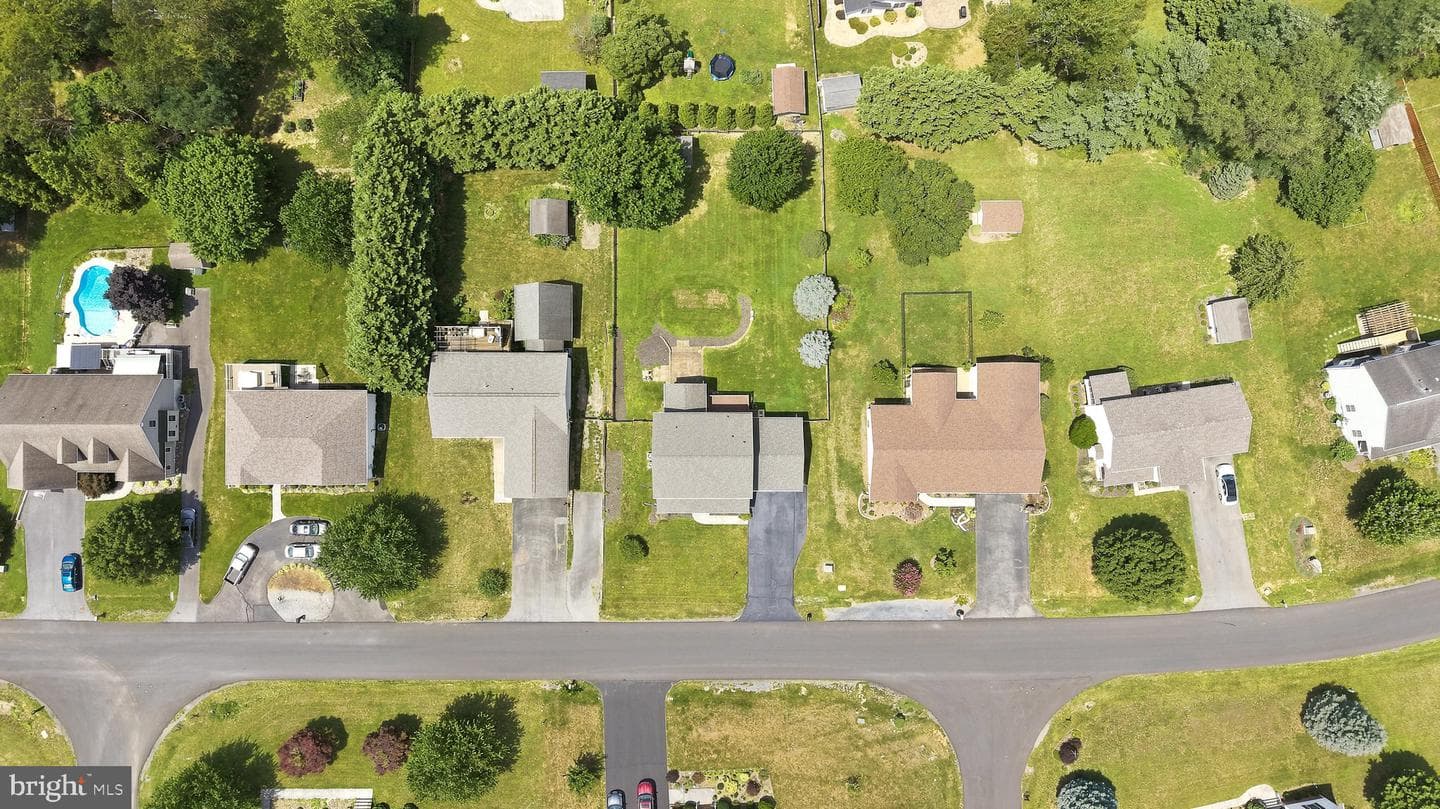 121 Fortress Drive photo 69