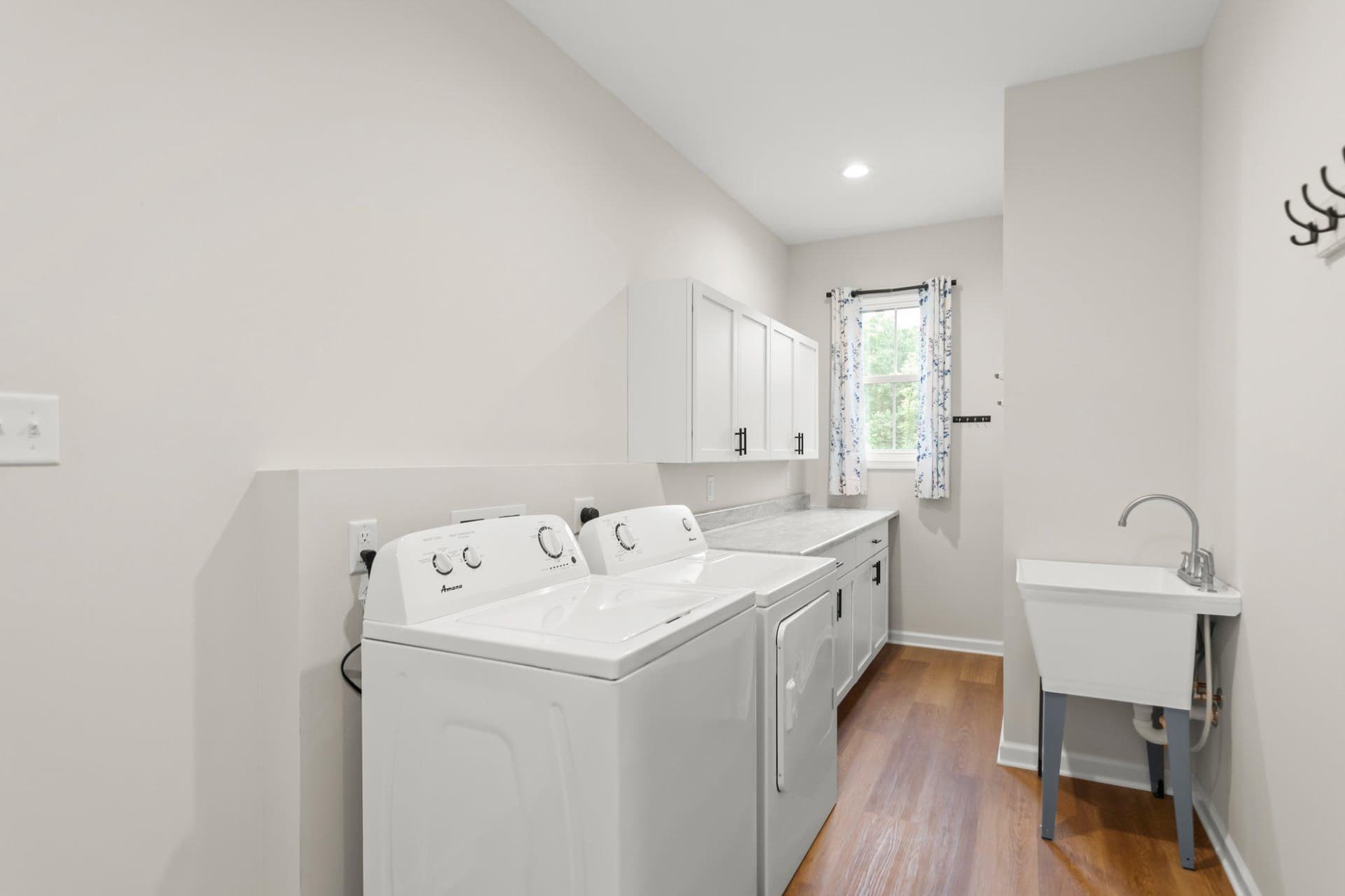 375 Tavistock Drive photo 23