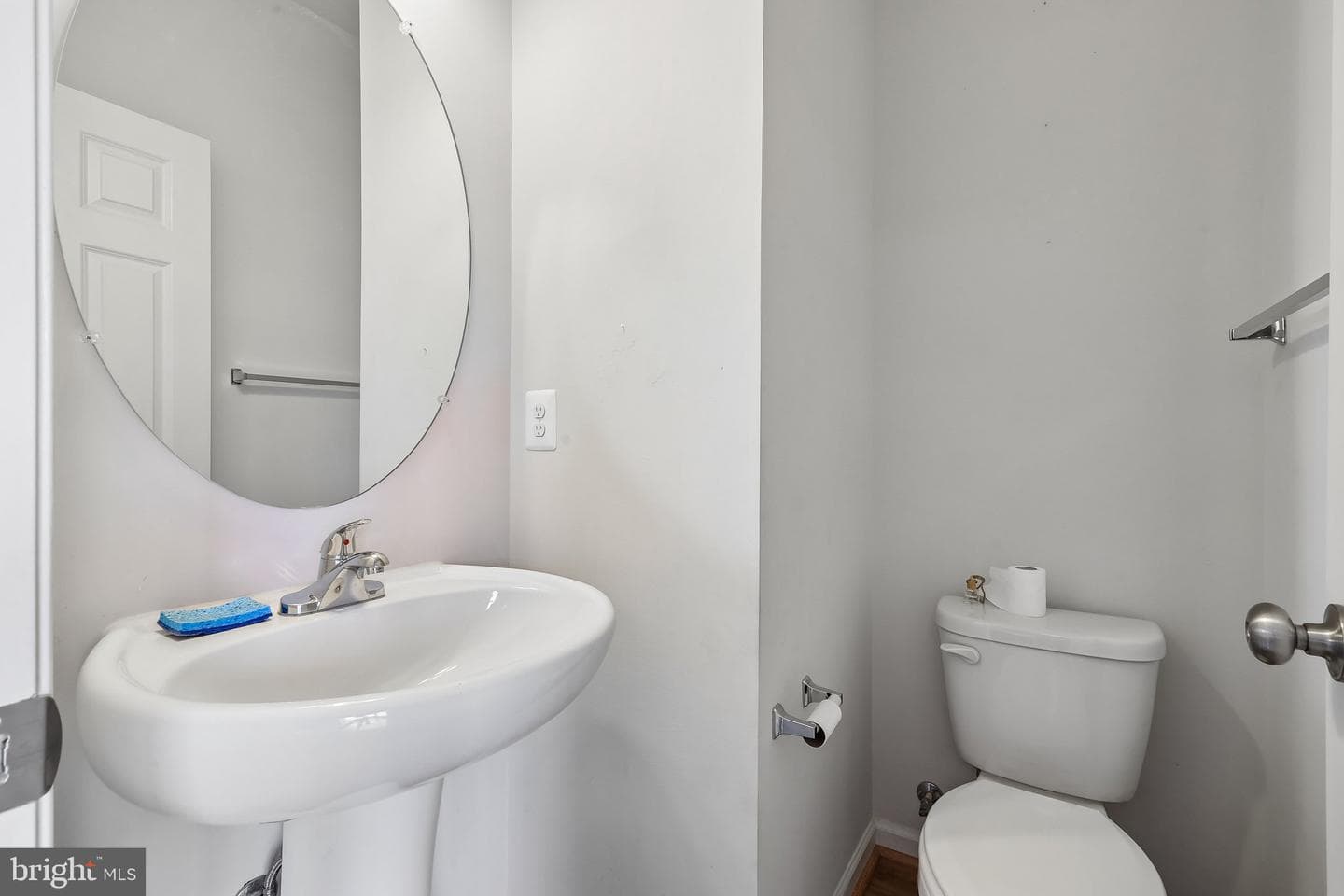 215 Starry Way Dr photo 13
