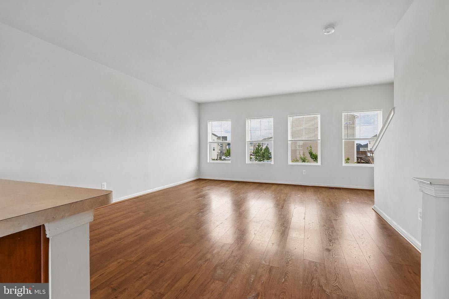 215 Starry Way Dr photo 4