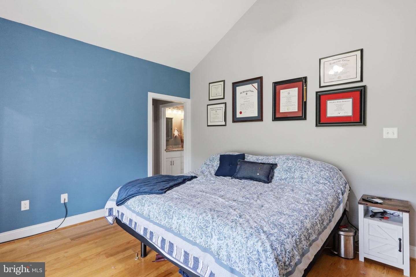115 Marion Drive photo 13