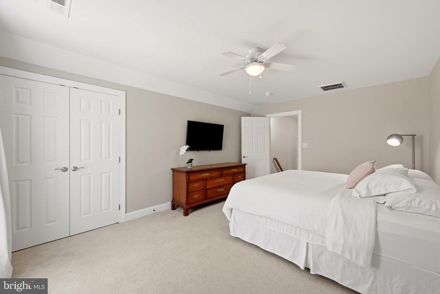 136 Cahille Drive photo 60