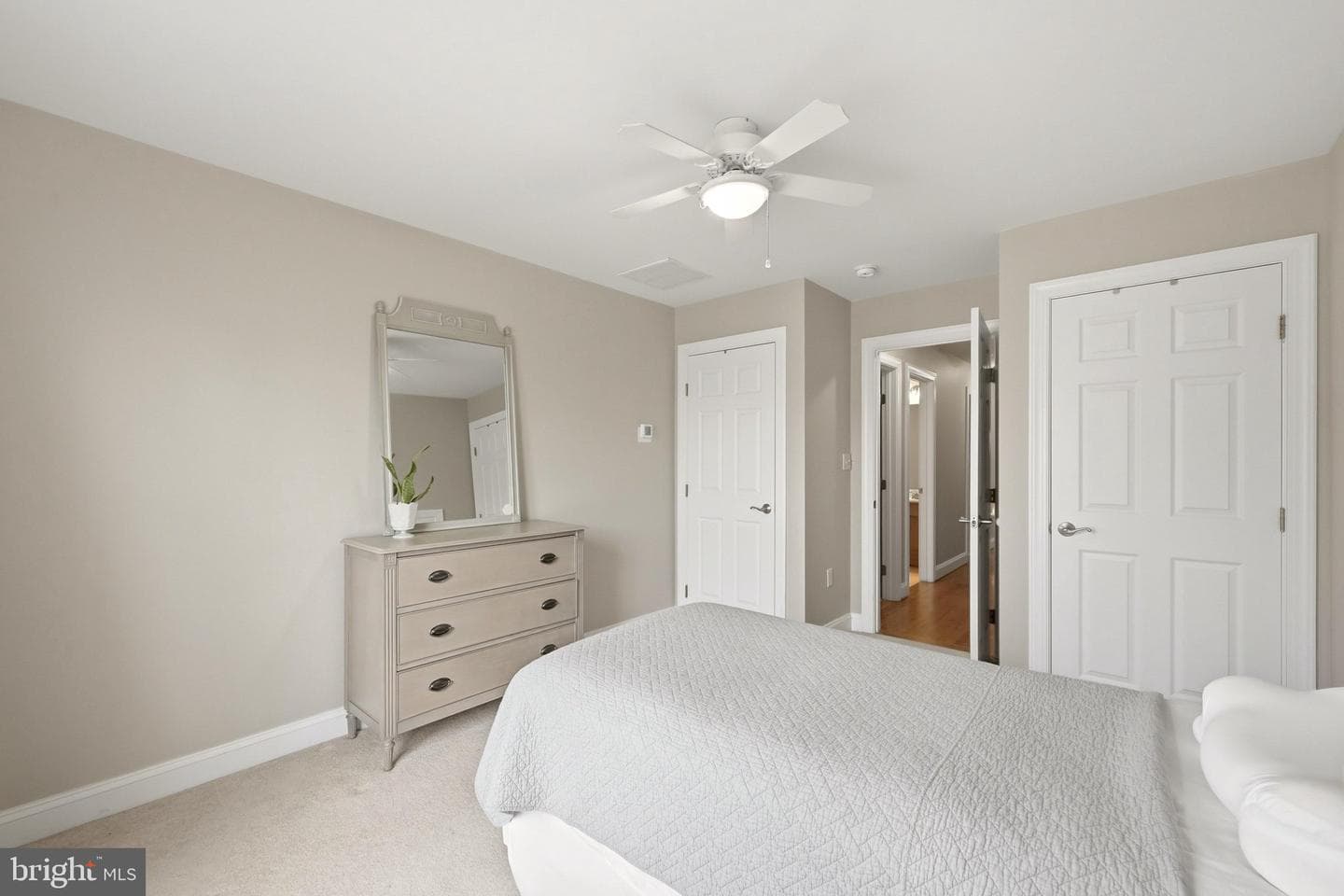 136 Cahille Drive photo 68