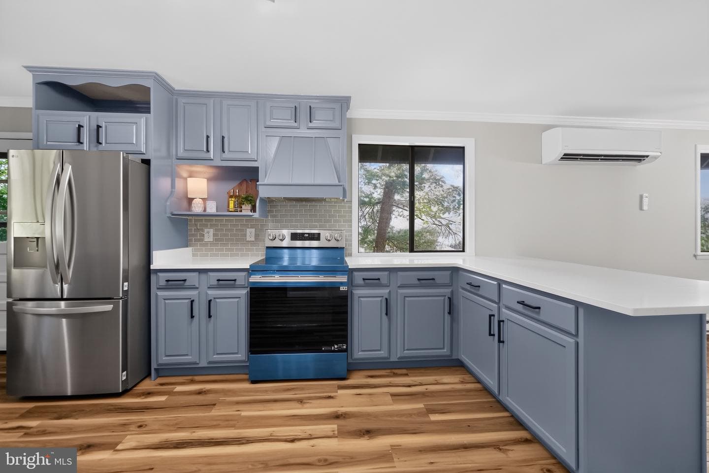 233 Sunset Circle photo 16