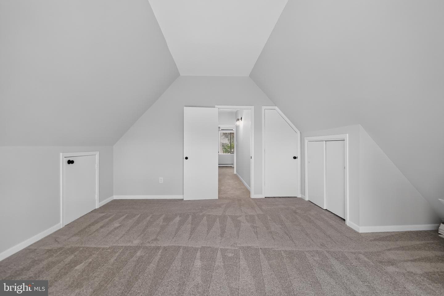 233 Sunset Circle photo 25
