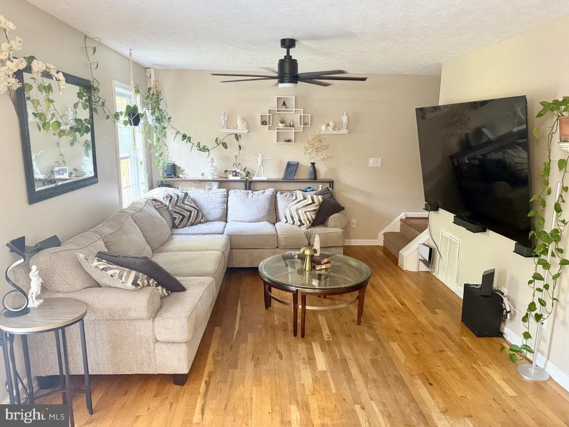 219 Lakeside Drive photo 12
