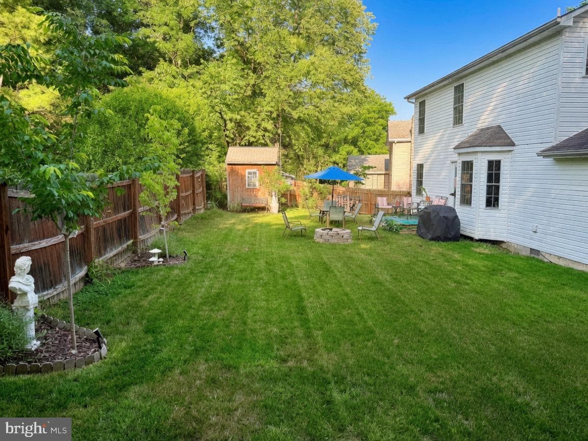 219 Lakeside Drive photo 29