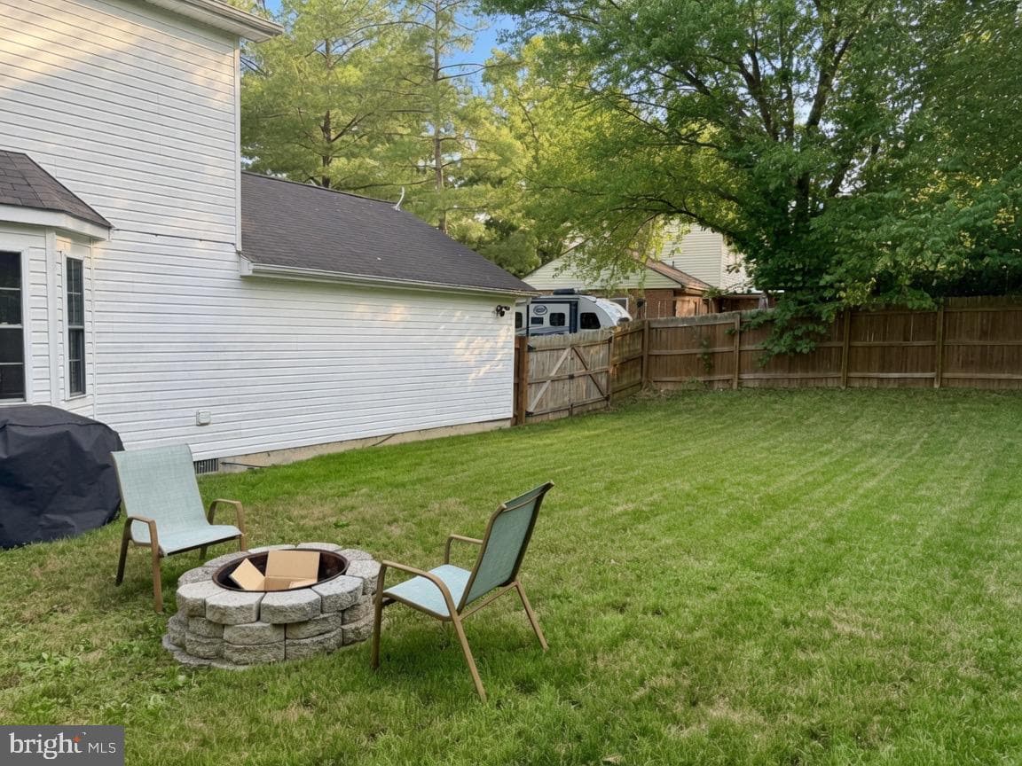 219 Lakeside Drive photo 31