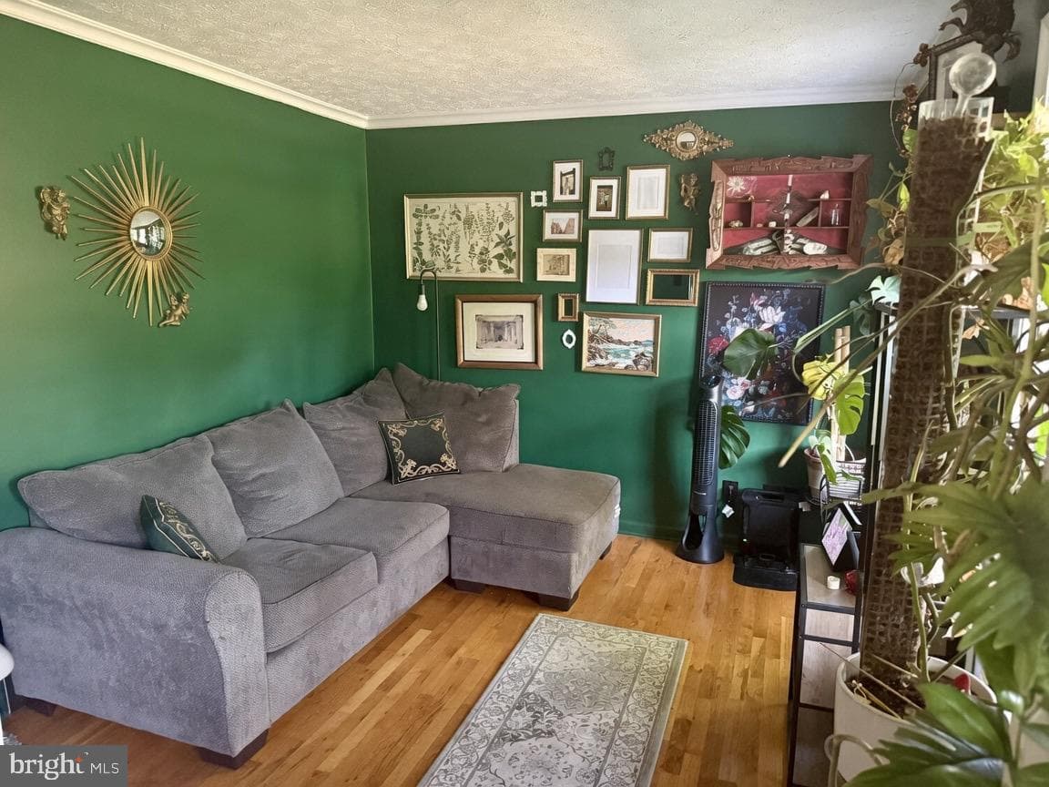 219 Lakeside Drive photo 7