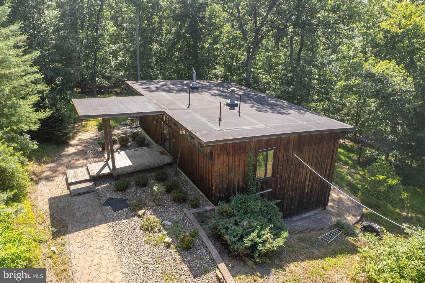 432 Spring Valley Drive photo 3