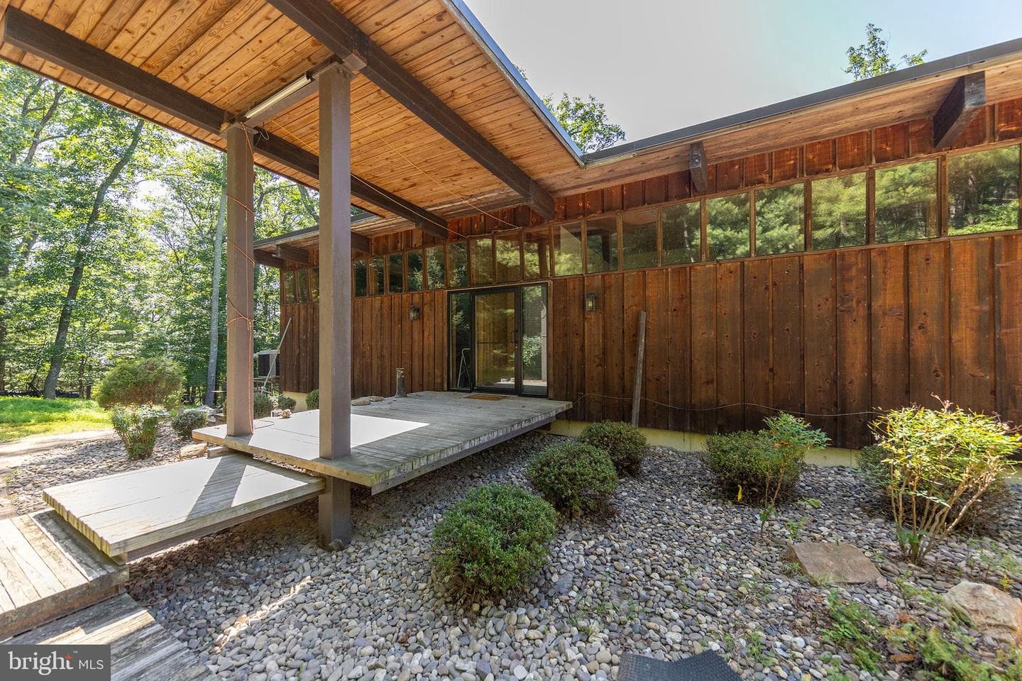 432 Spring Valley Drive photo 5