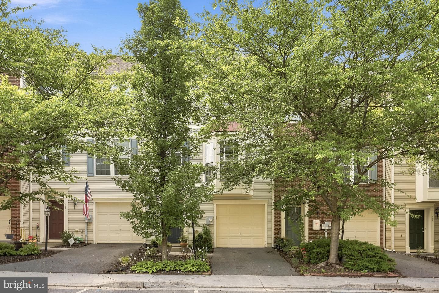 140 Pittman Court photo 3