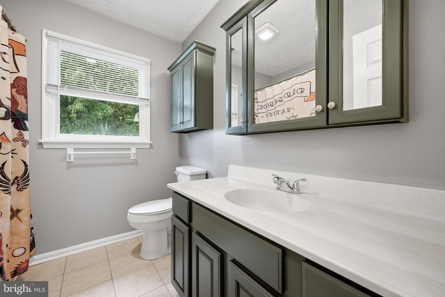 100 Oakmont Circle photo 21