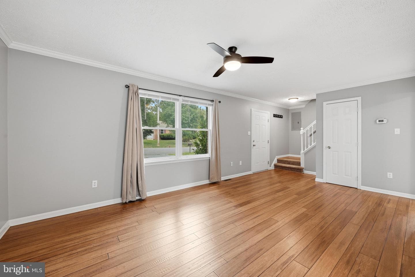 100 Oakmont Circle photo 8