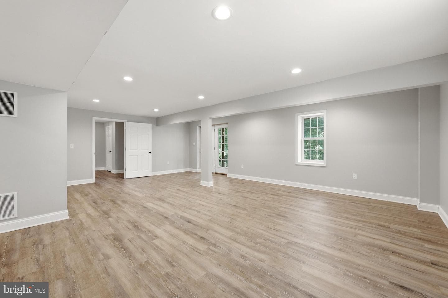 151 Travis Court photo 39