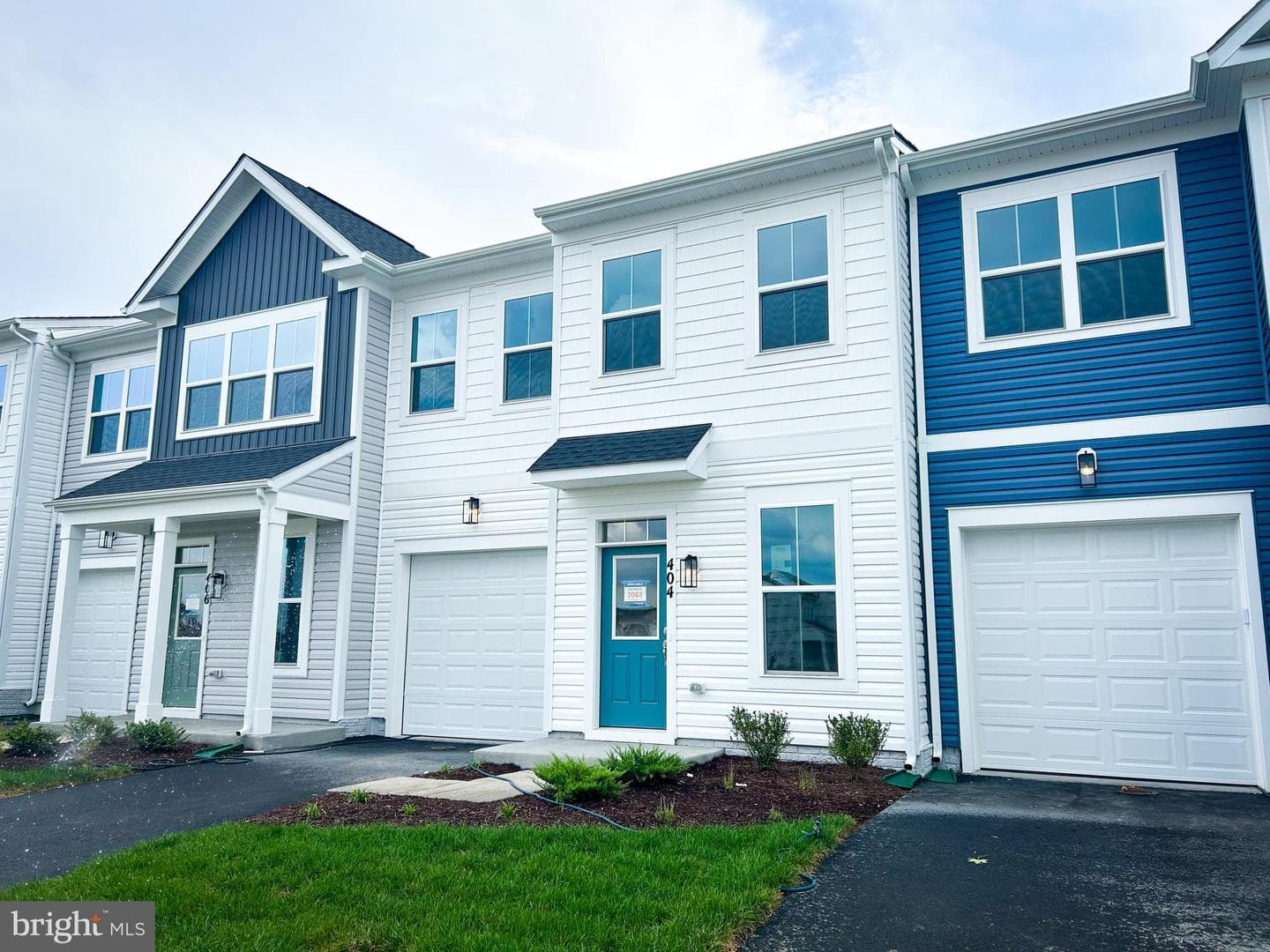 404 Granite Ridge Drive, Winchester