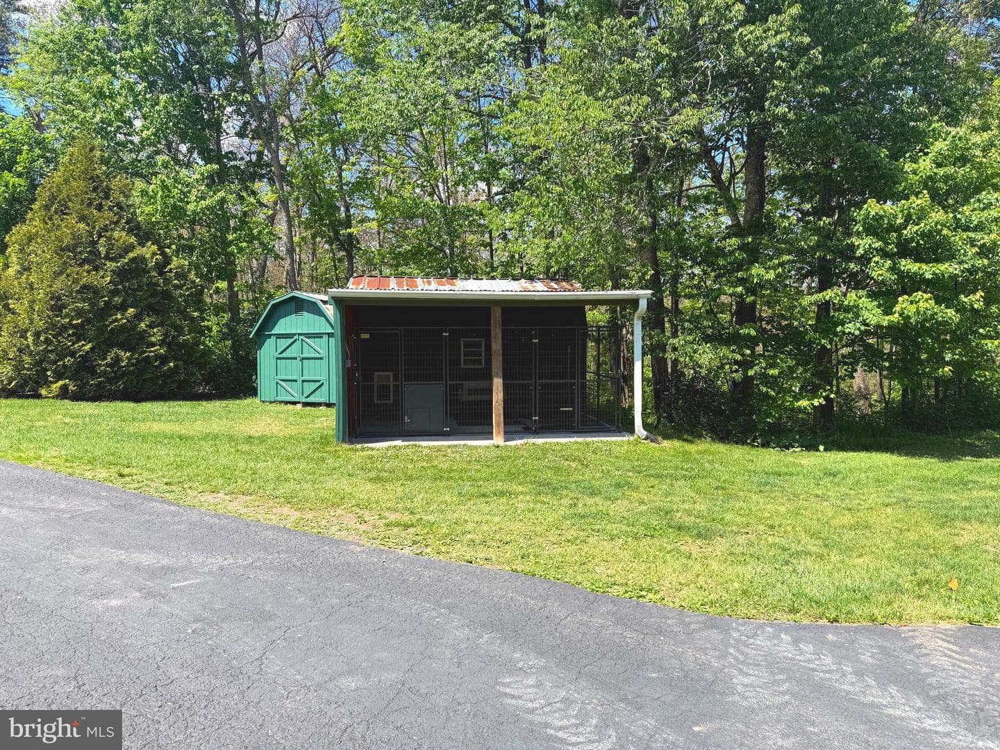 3764 Northwestern Pike photo 35