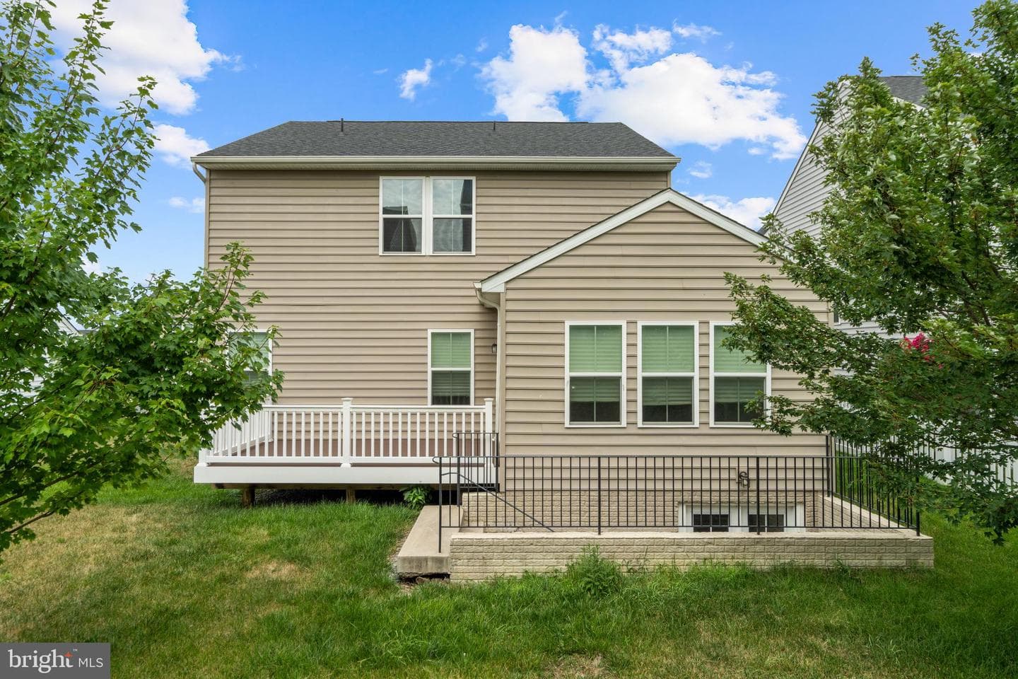 112 Fringetree Court photo 42