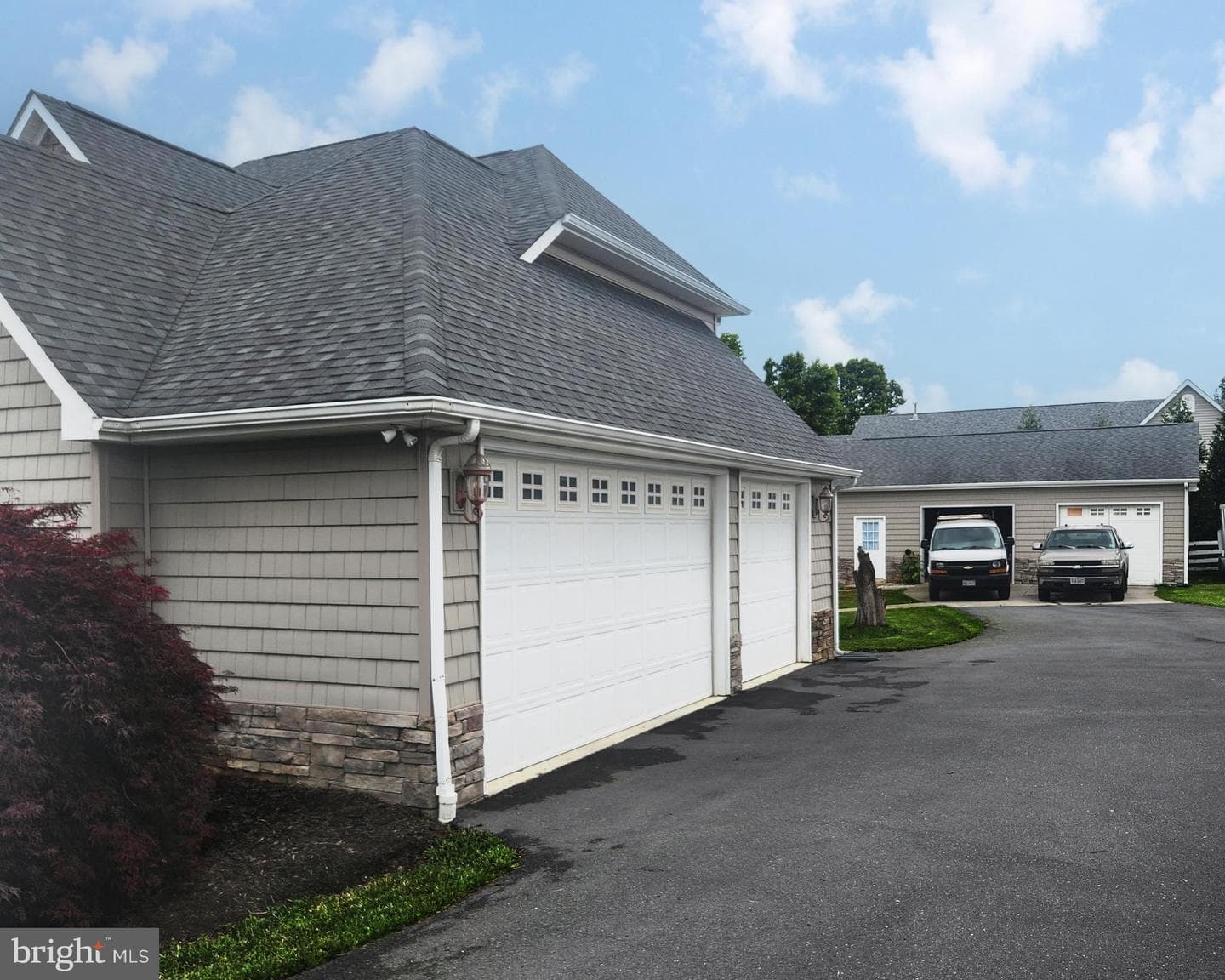 336 Apple Valley Road photo 3