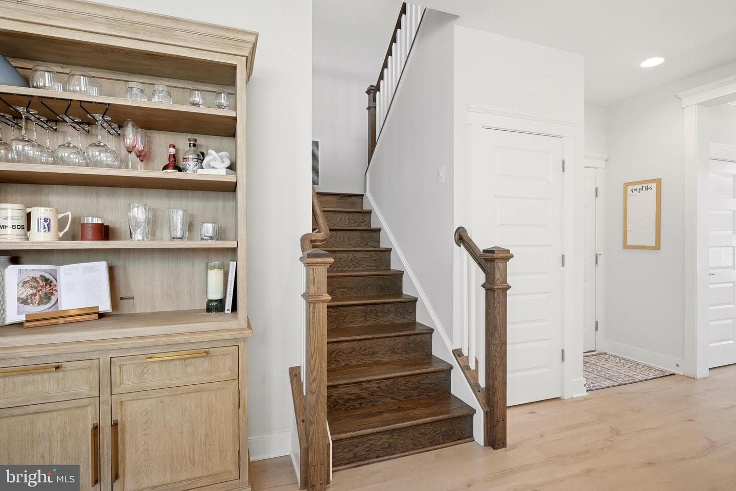 102 Crofton Court photo 37