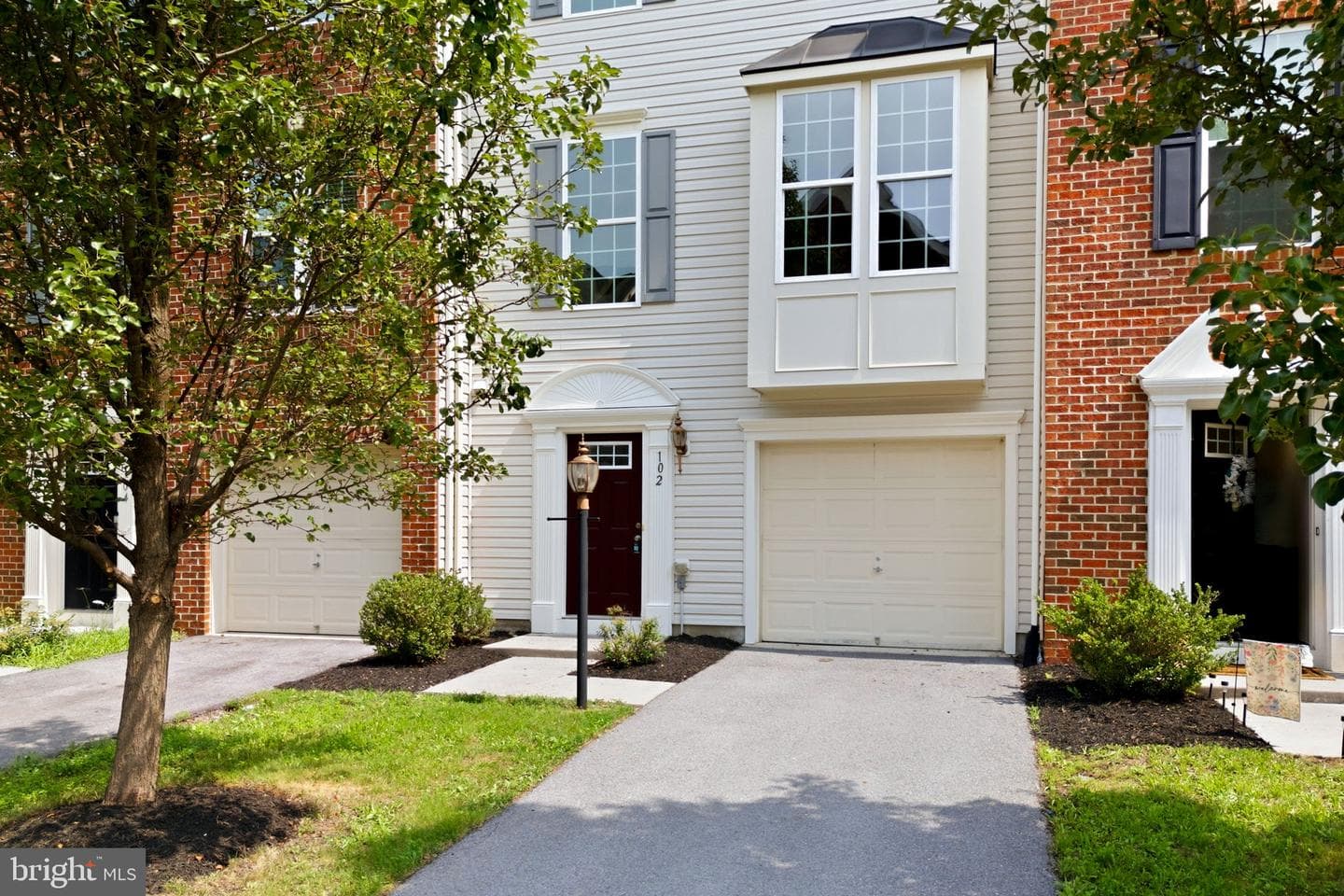 102 Argyle Court photo 1