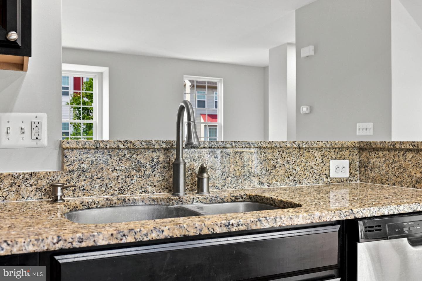 102 Argyle Court photo 13