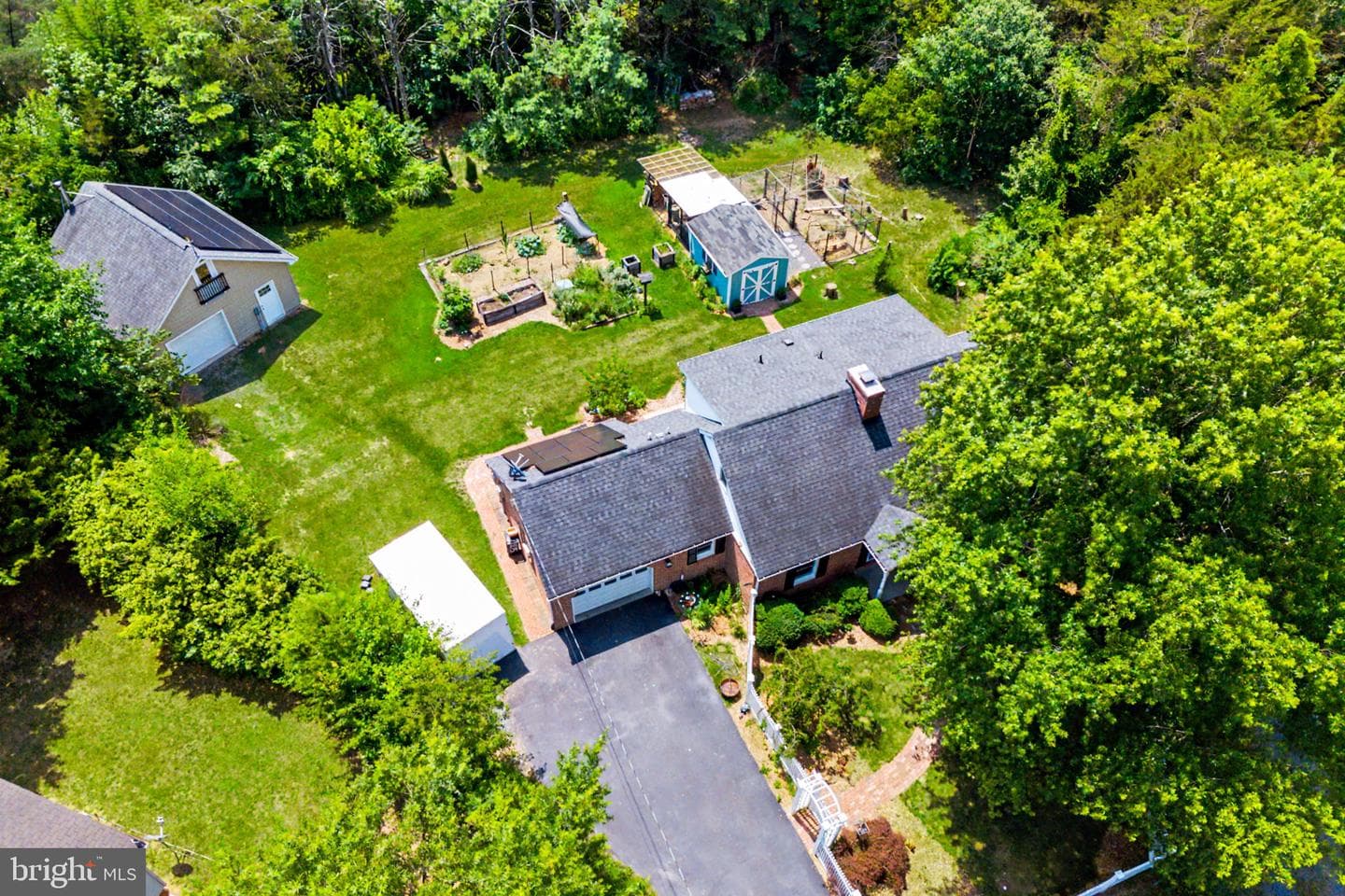 2105 Shawn Drive photo 24