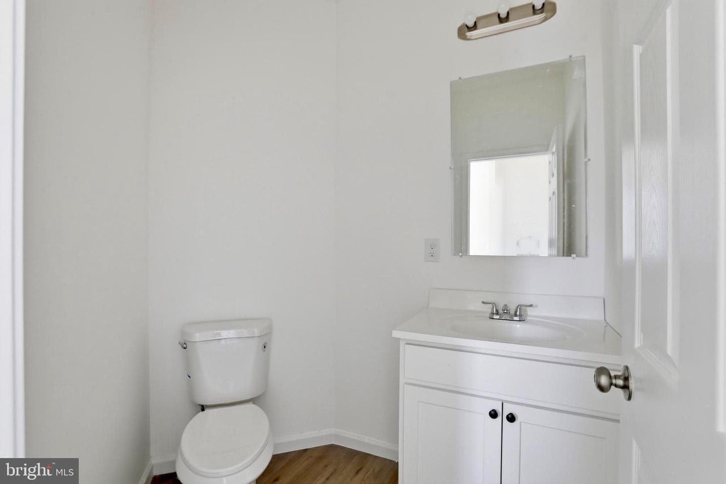 607 S Lakeview Drive photo 27