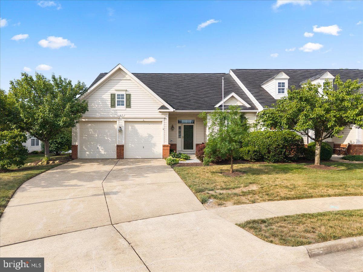 127 Shumard Court, Stephens City