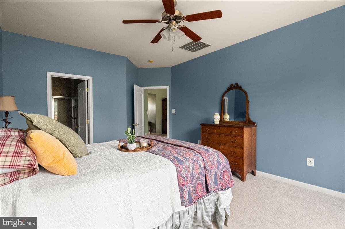 127 Shumard Court photo 17