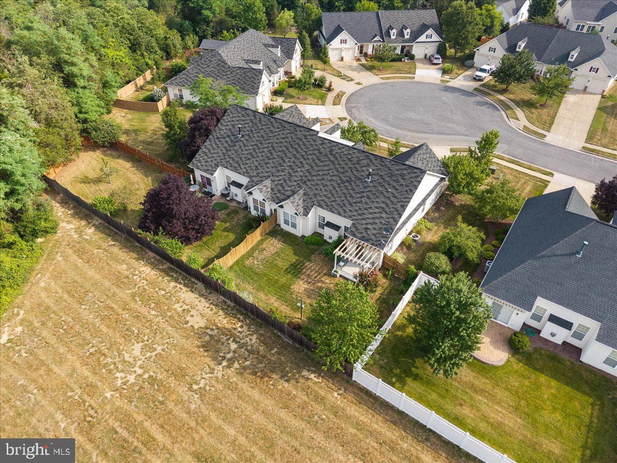127 Shumard Court photo 24
