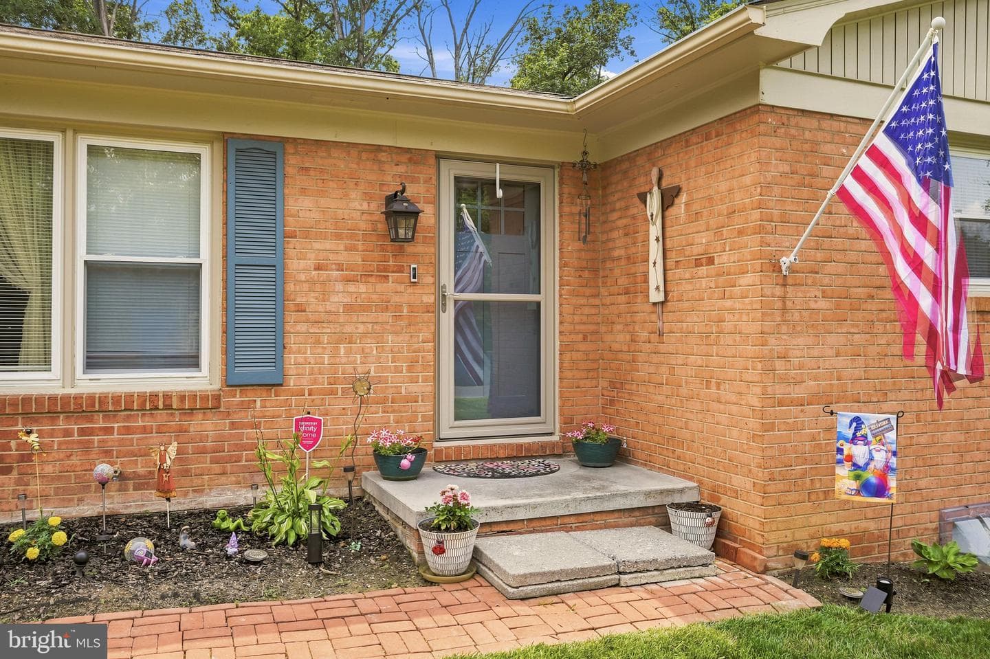 106 Buchannan Drive photo 2