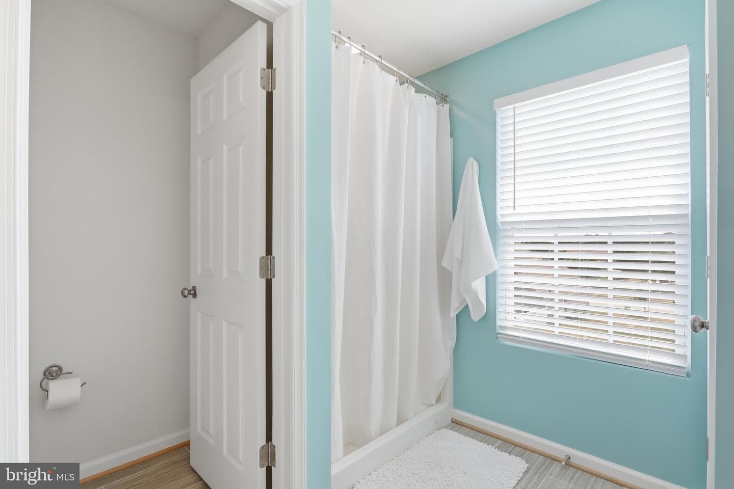 126 Brockham Court photo 17