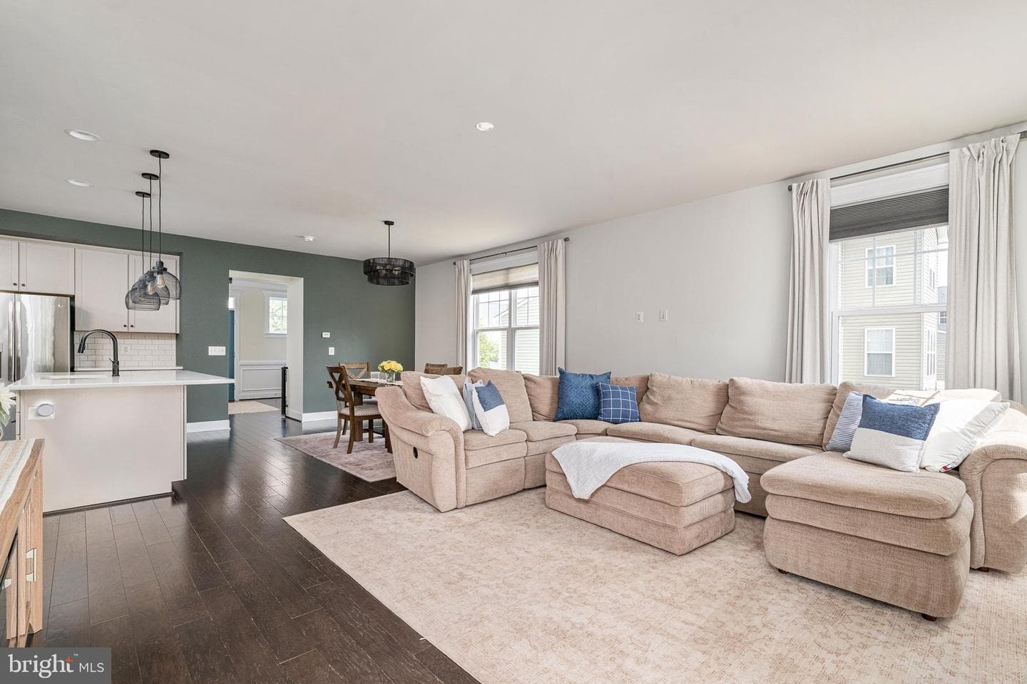 146 Blackford Drive photo 11
